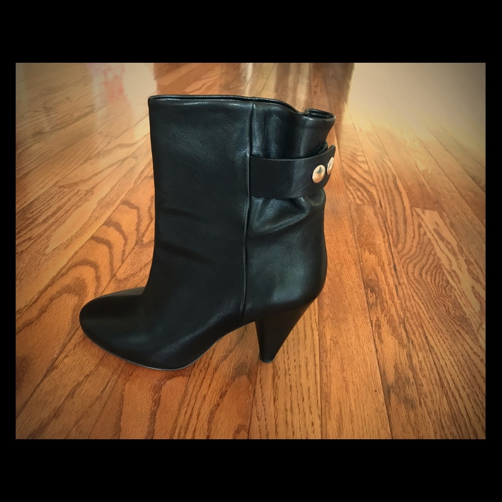 Isabel marant Brand New Lystal leather booties